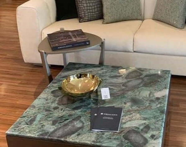 COFFE TABLE - EMERALD GREEN QUARTZITE POLISHED - SLAB