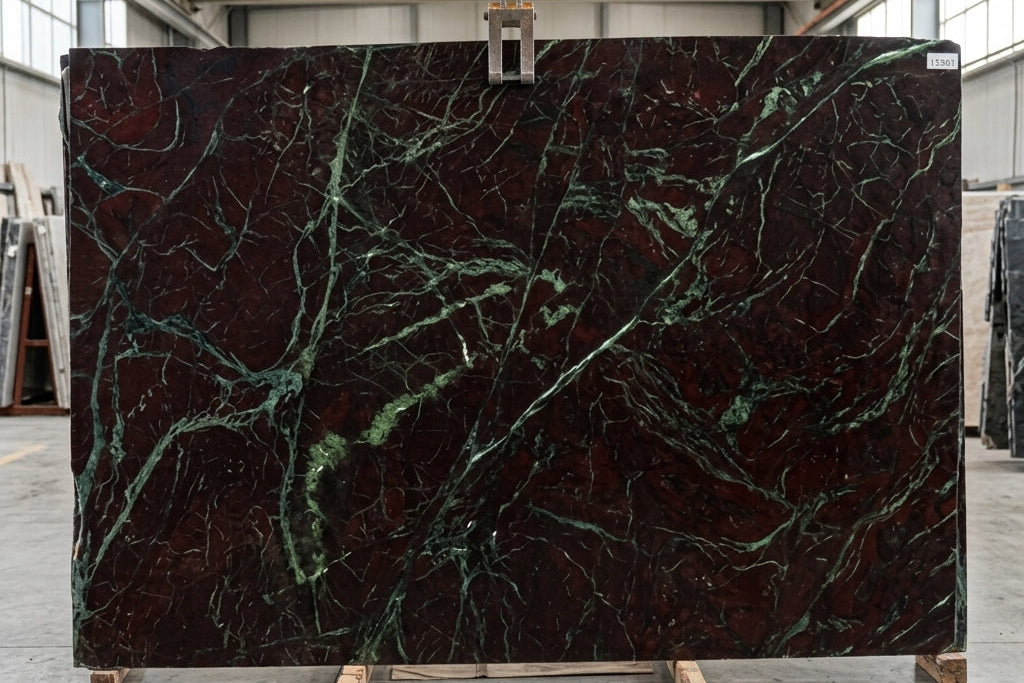 MOULIN ROUGE Quartzite polished 2cm thick - Slab
