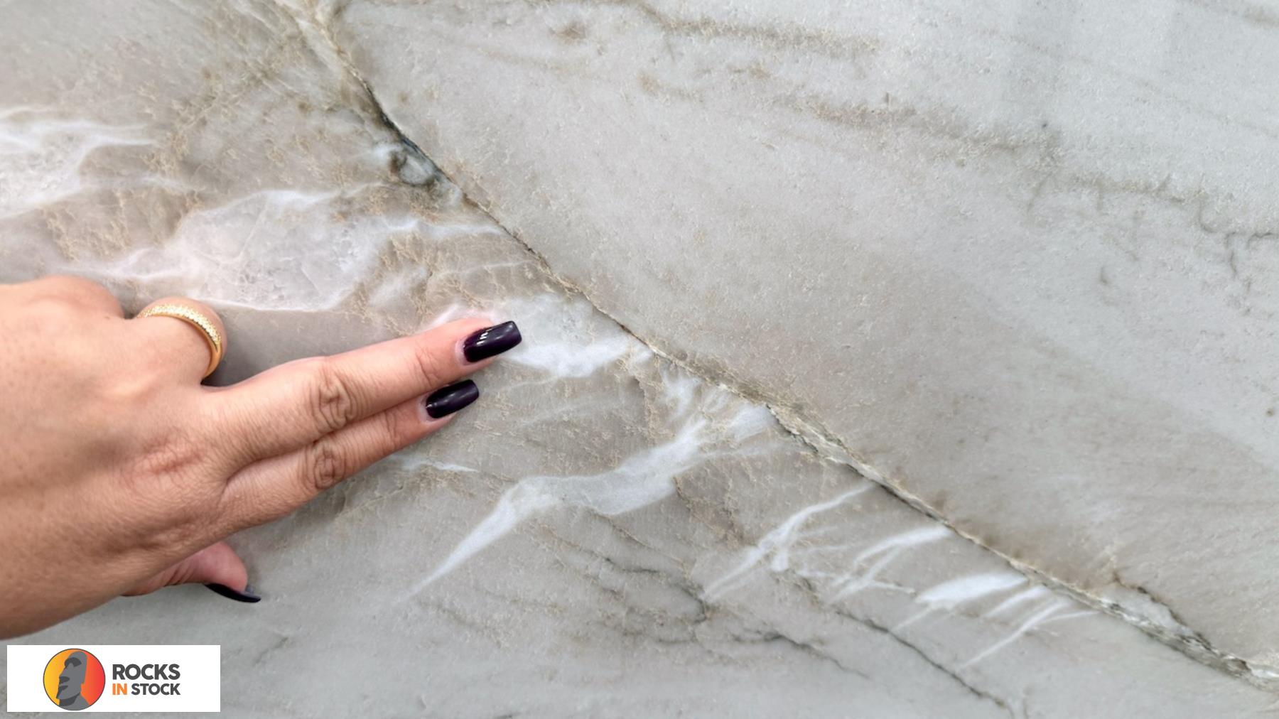 BIANCO SUPERIORE Quartzite polished 3cm thick - Slab