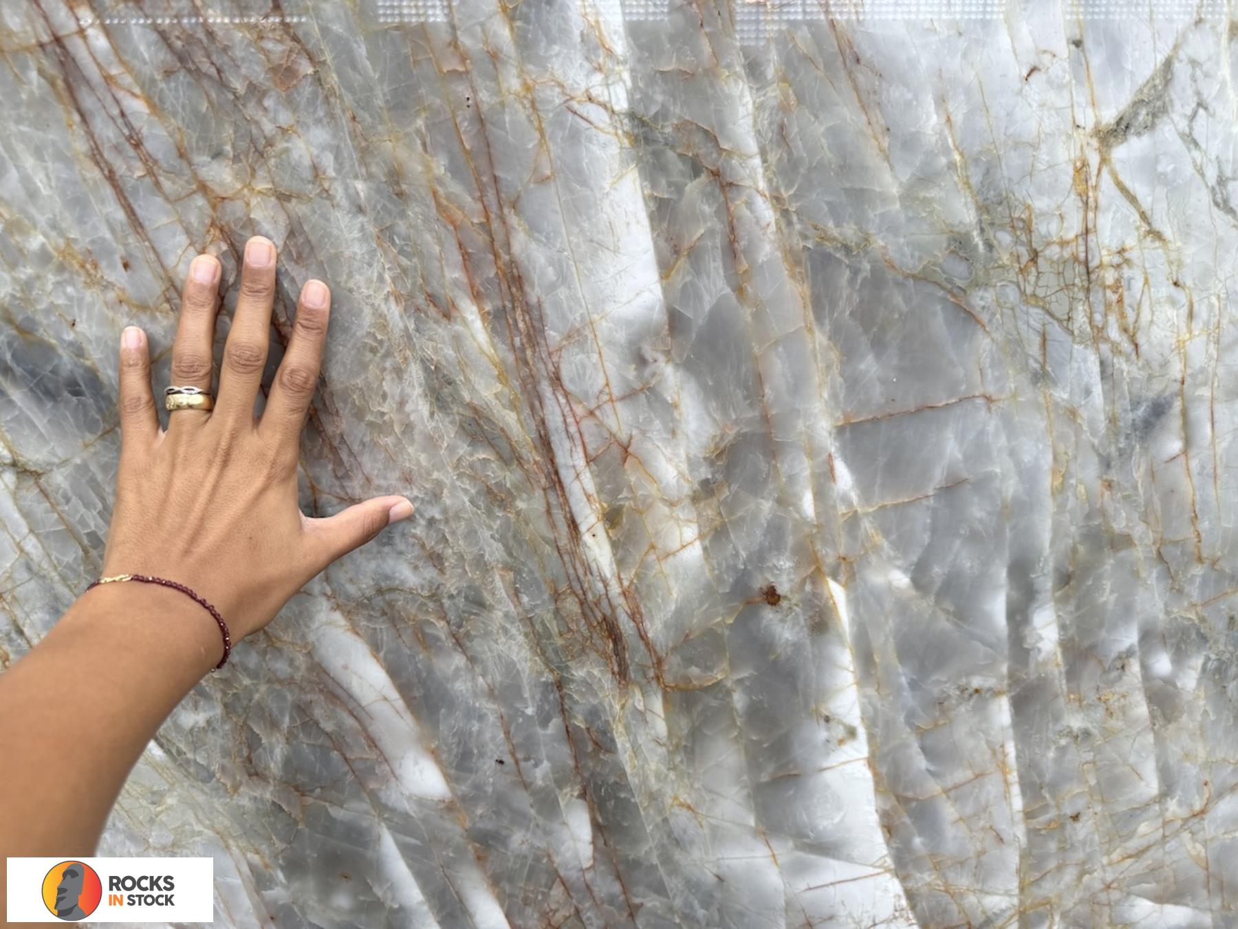 CRISTAL LAKE Quartzite polished 3cm thick - Slab