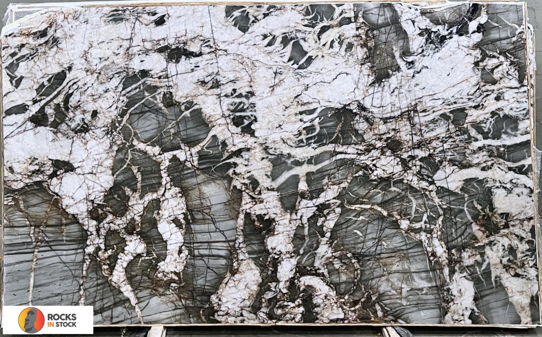 VIVALDI CRYSTAL Quartzite polished 3cm thick - Slab