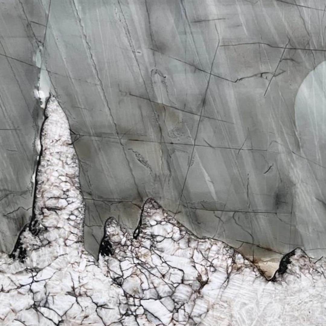 AQUAMARINE CRYSTAL Quartzite polished 3cm thick - Slab