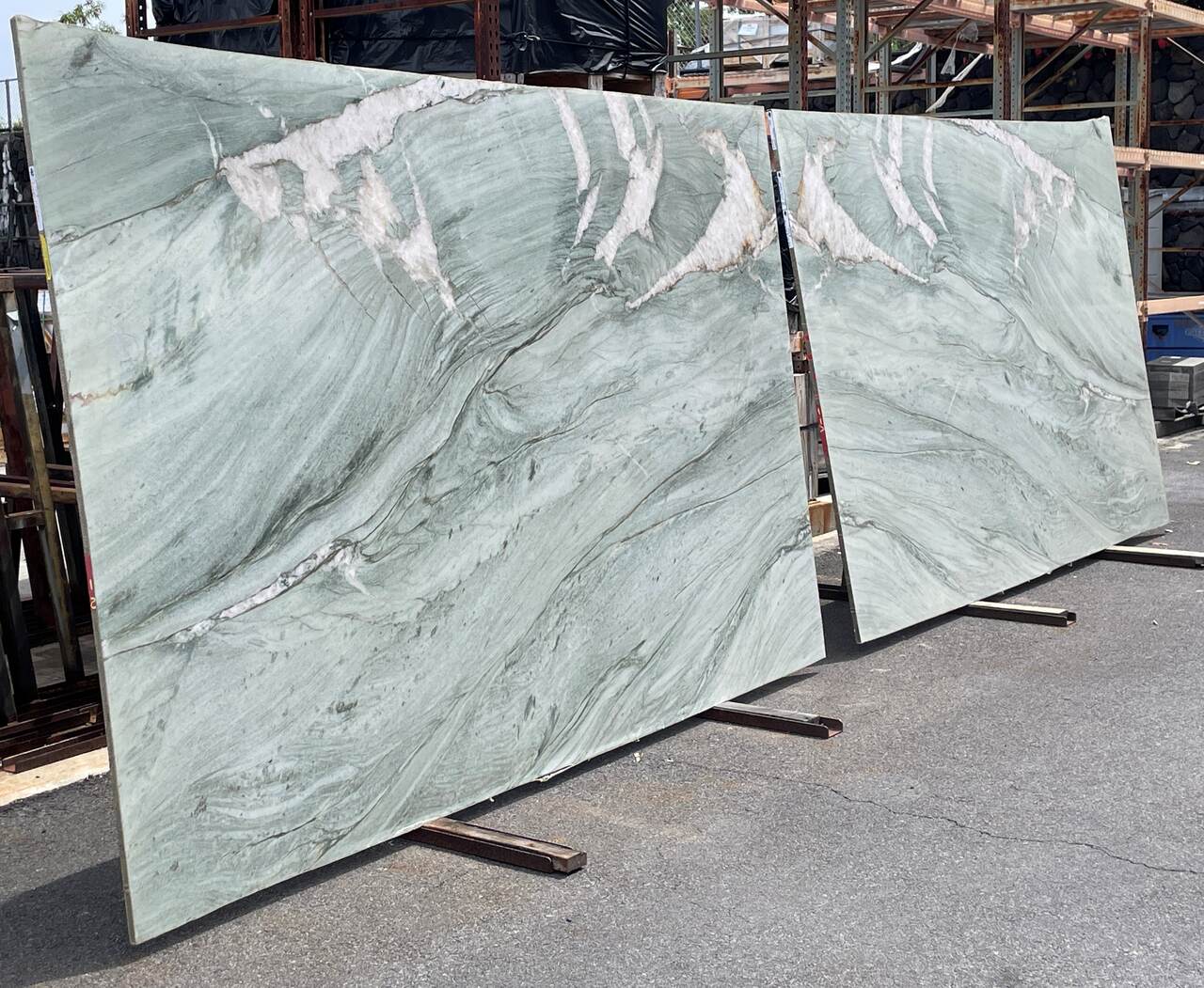 Del Mare Quartzite polished 2cm thick Slab - Rocks in Stock