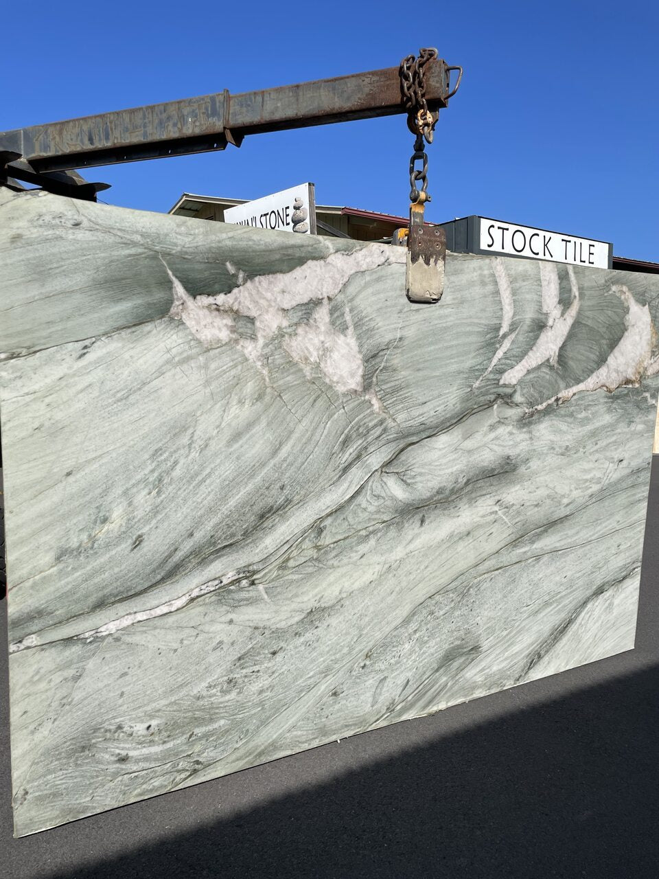 Del Mare Quartzite polished 2cm thick Slab - Rocks in Stock