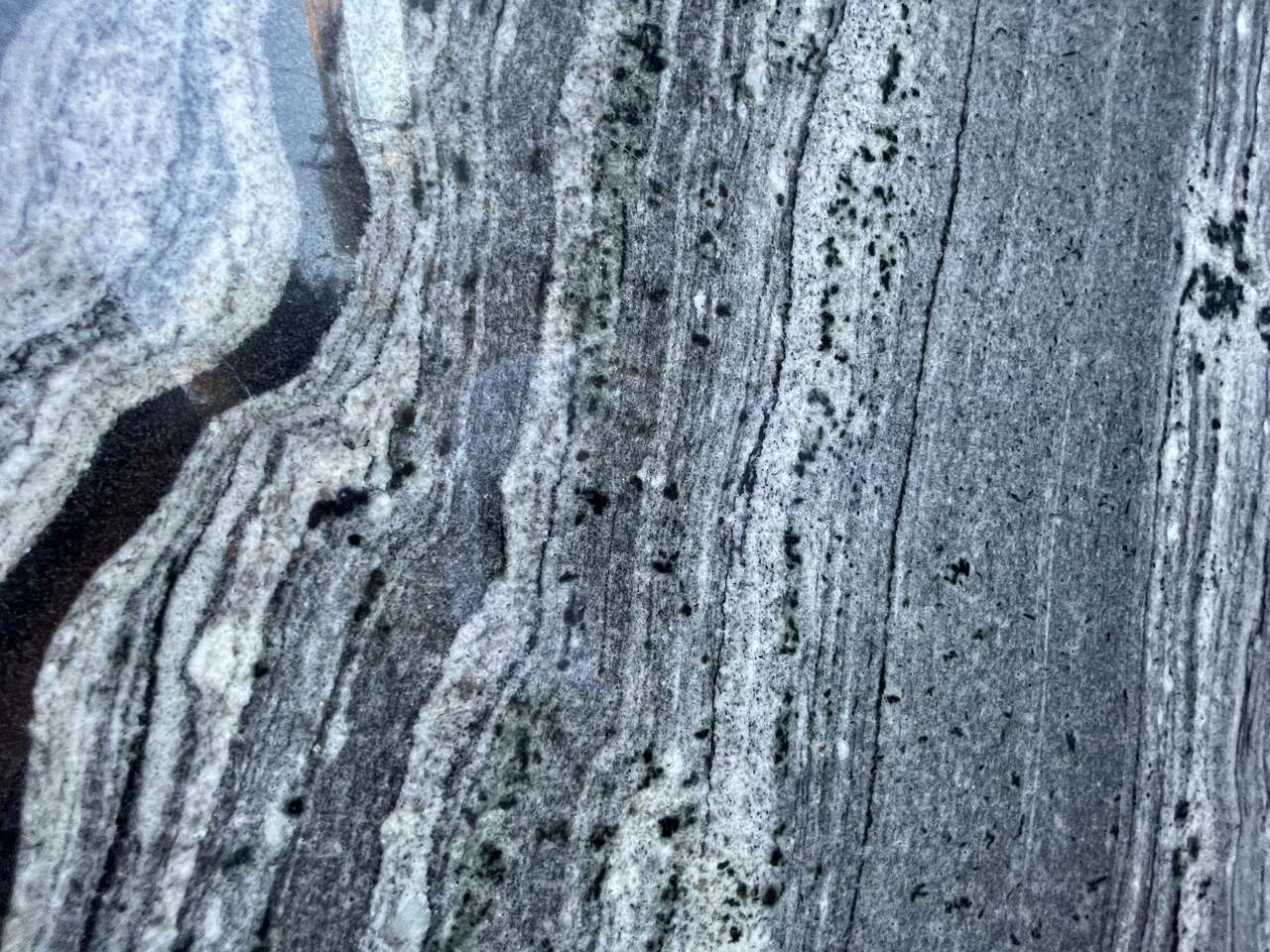 Jazzy Granite polished 2cm thick slab - Rocks in Stock