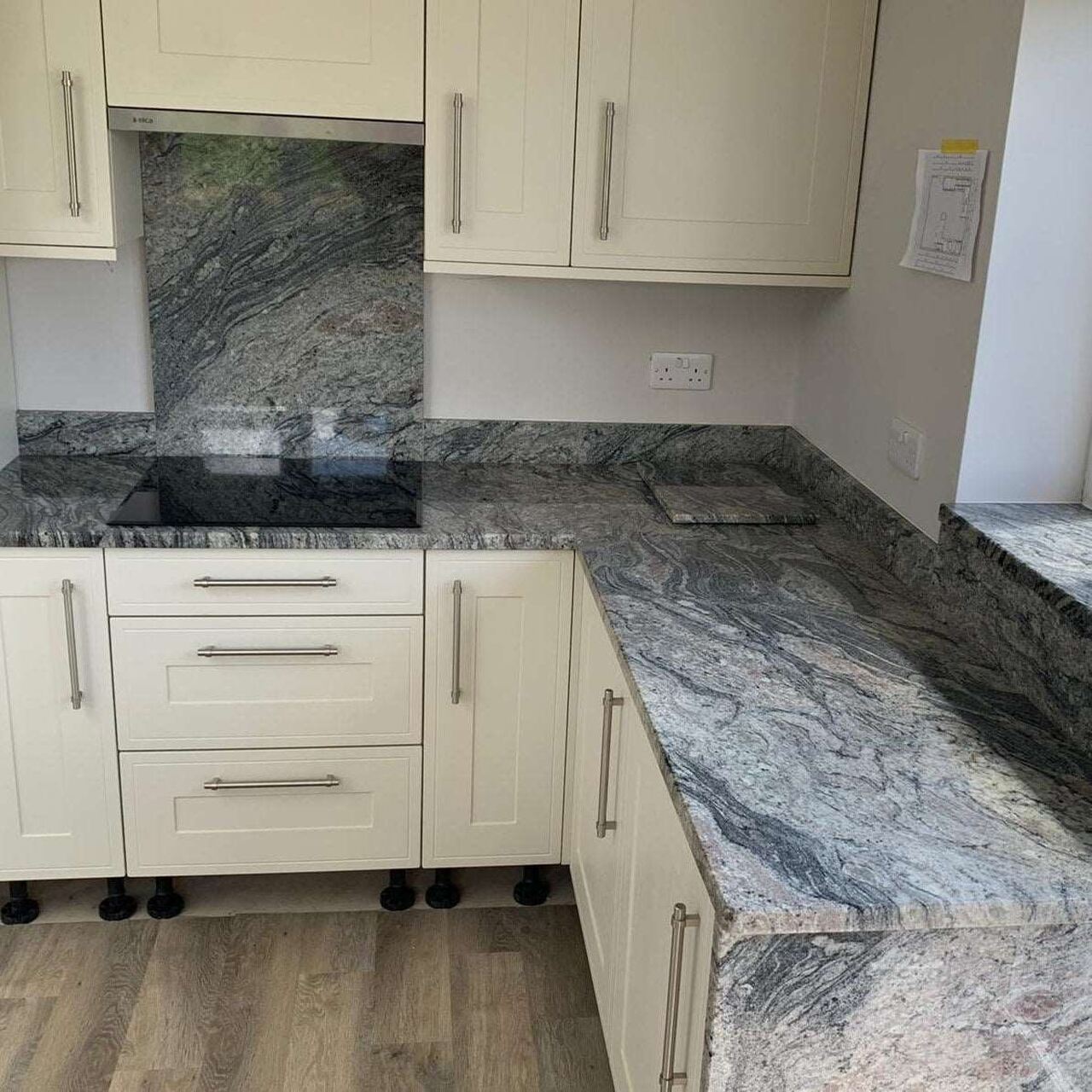 Jazzy Granite polished 2cm thick slab - Rocks in Stock