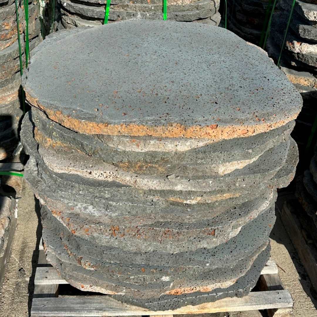PUKA LAVA GREY - ROUND RANDOM EDGE, Basalt brushed - 30" diameter & up 1 1/2" Paver (6.25 SF/PC)