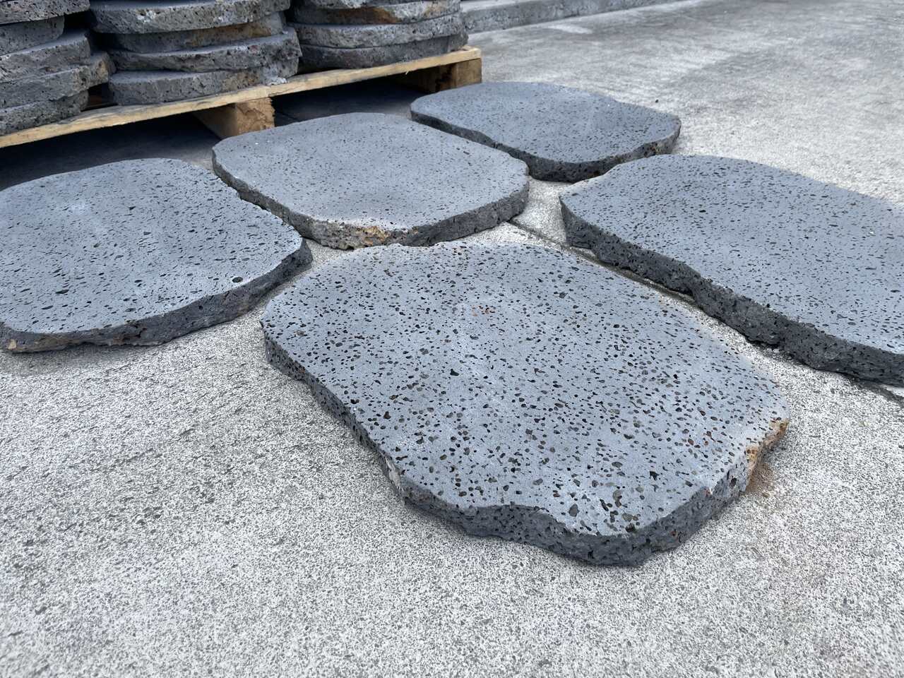 PUKA LAVA GREY - OVAL RANDOM EDGE, Basalt brushed - 24" x 16" x 1 1/2" Paver - Rocks in Stock