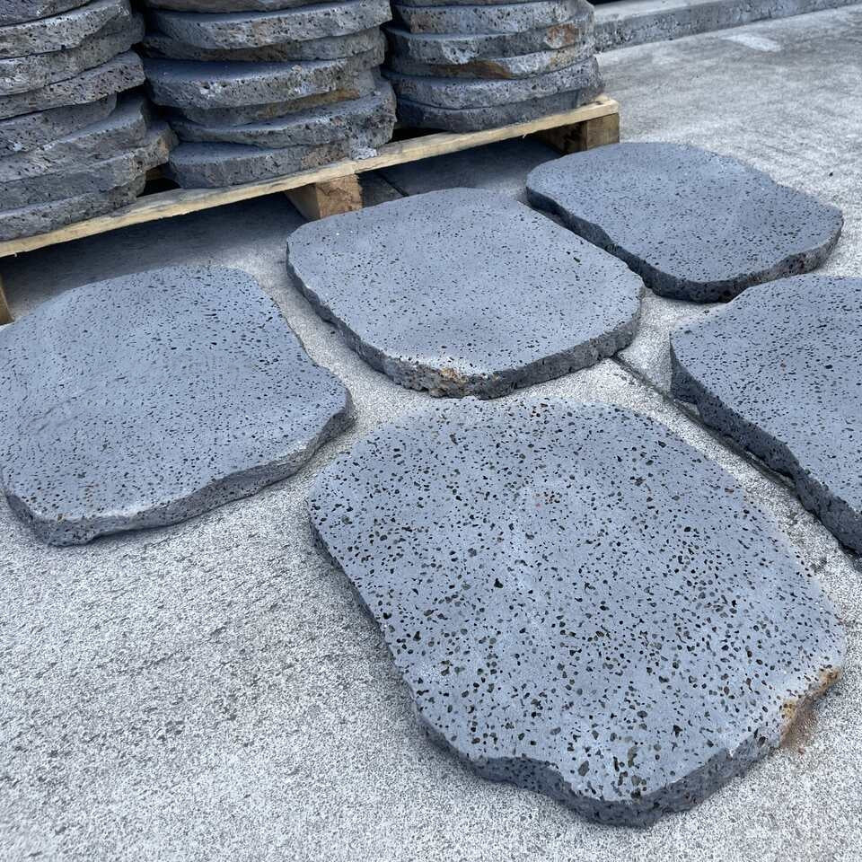PUKA LAVA GREY - OVAL RANDOM EDGE, Basalt brushed - 24" x 16" x 1 1/2" Paver (2.67 SF/PC)