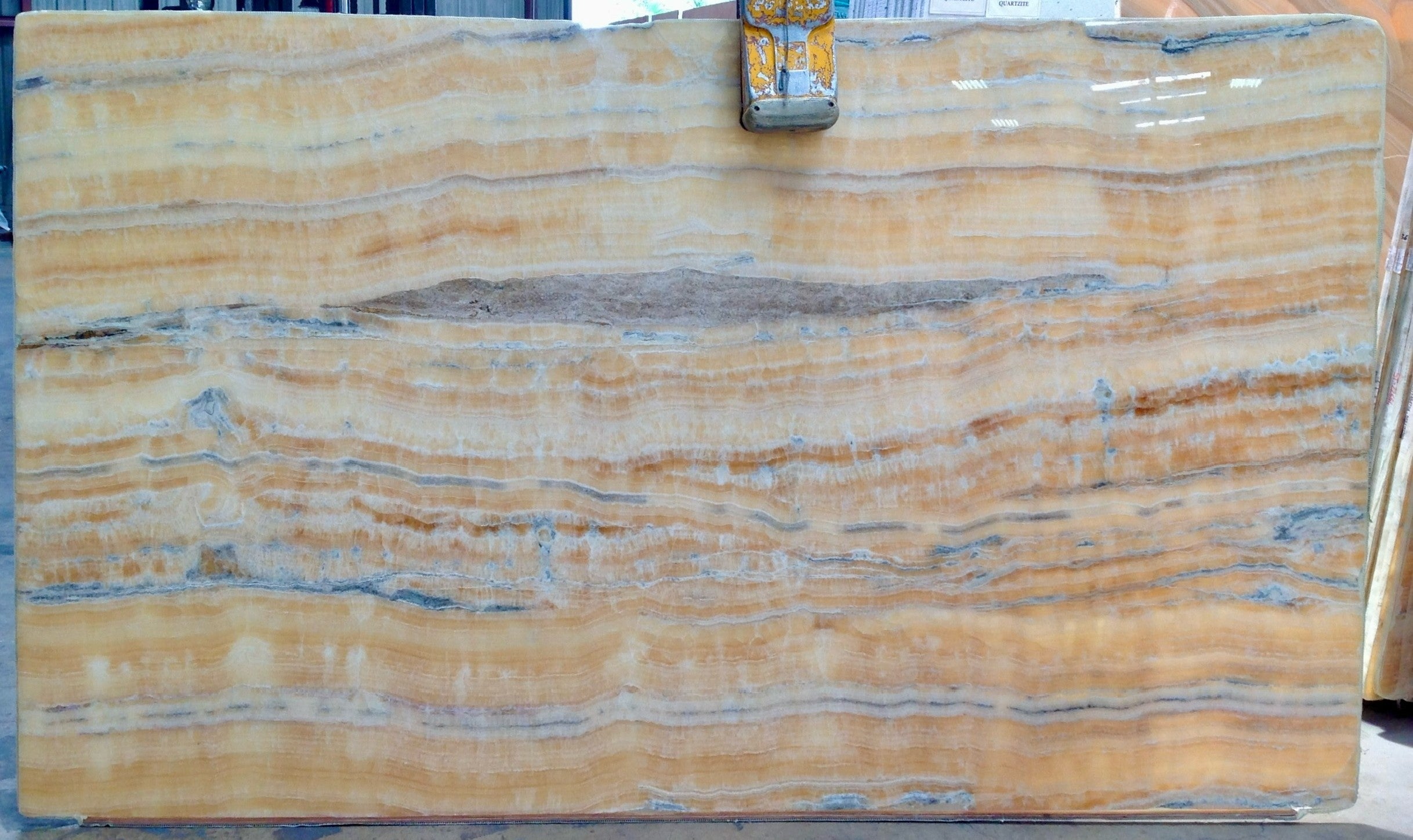 CAPPUCCINO Vein Cut Onyx polished 2cm thick - Slab