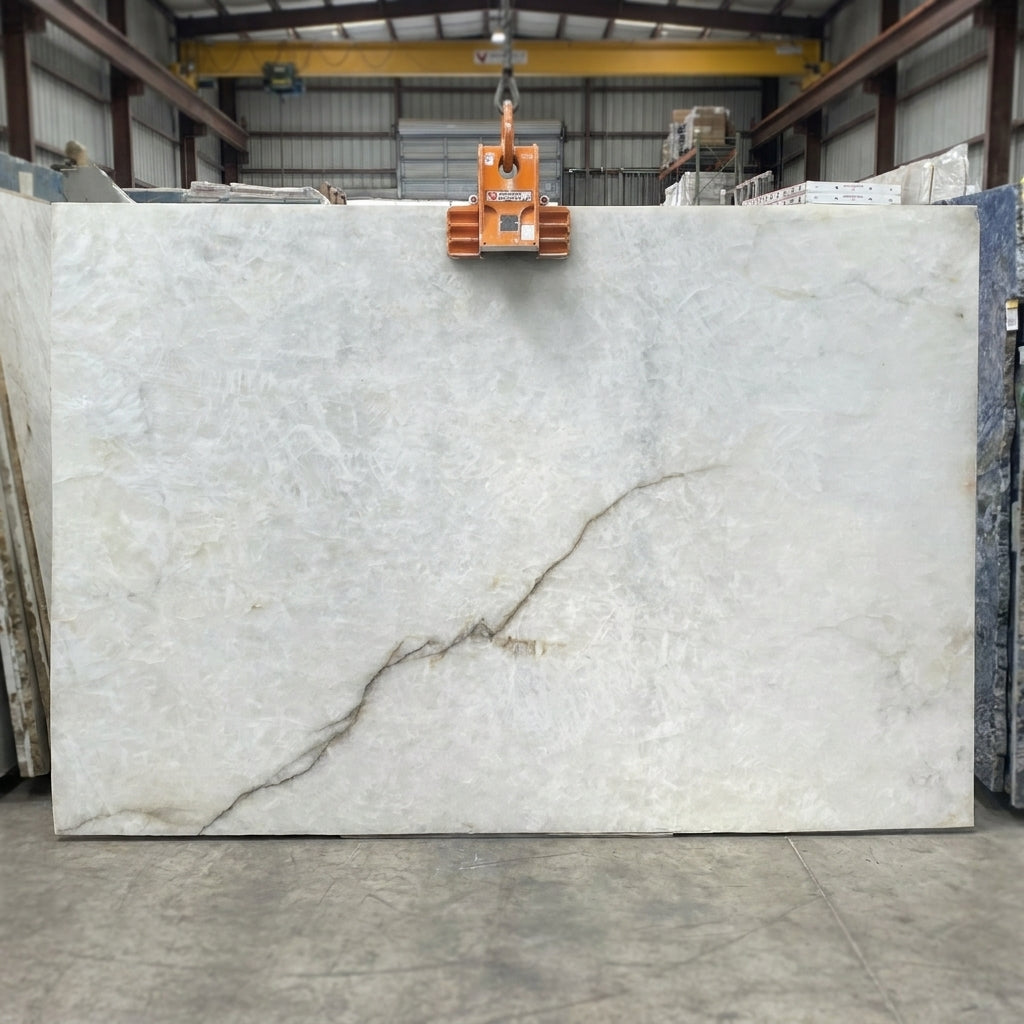 CRISTALLO Quartzite polished 2cm thick - Slab