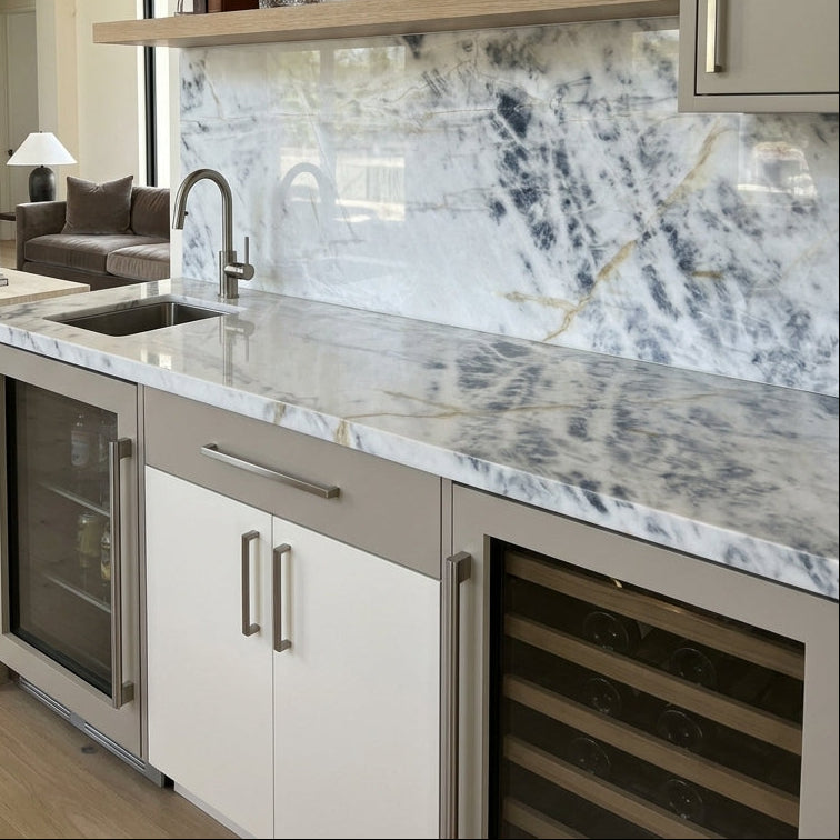 CRISTALLO SMOKEY Quartzite leather 2cm thick - Slab