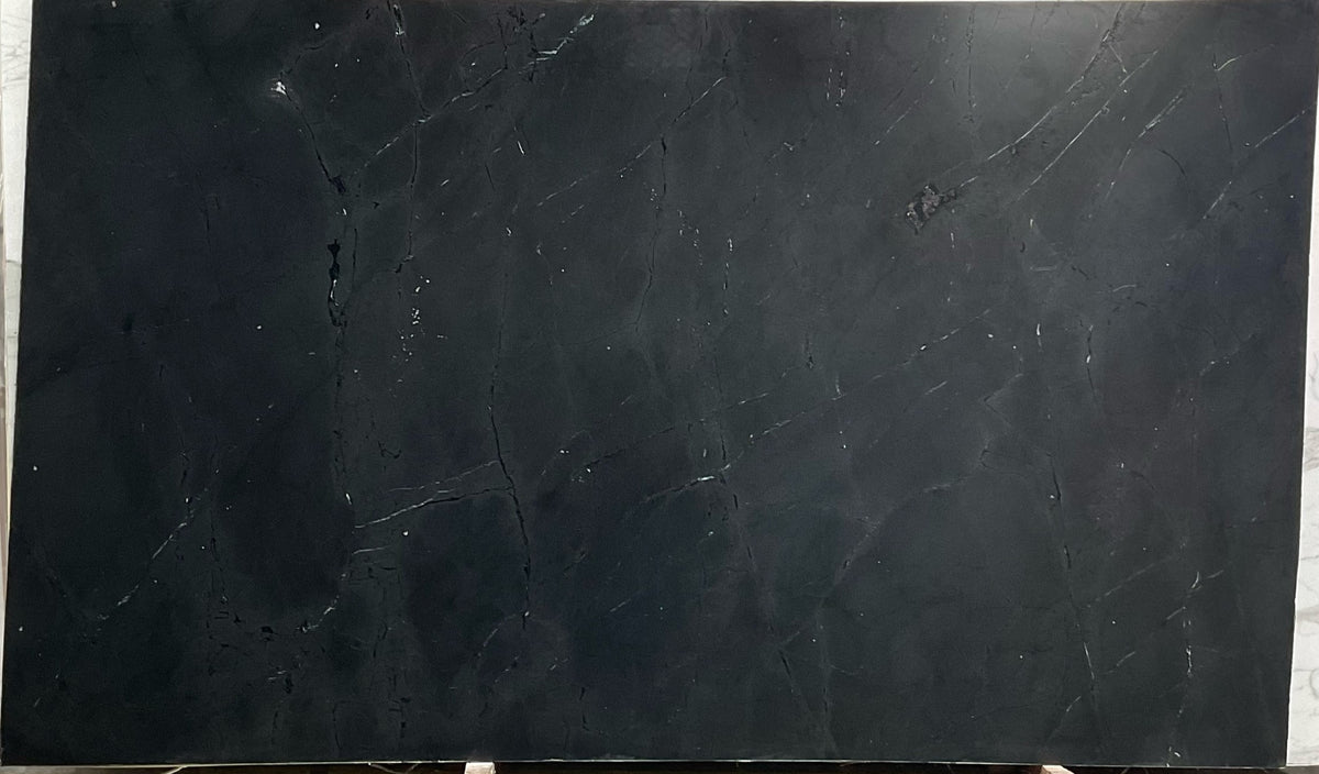 DIAMOND BLACK Quartzite leather 3cm thick - Slab