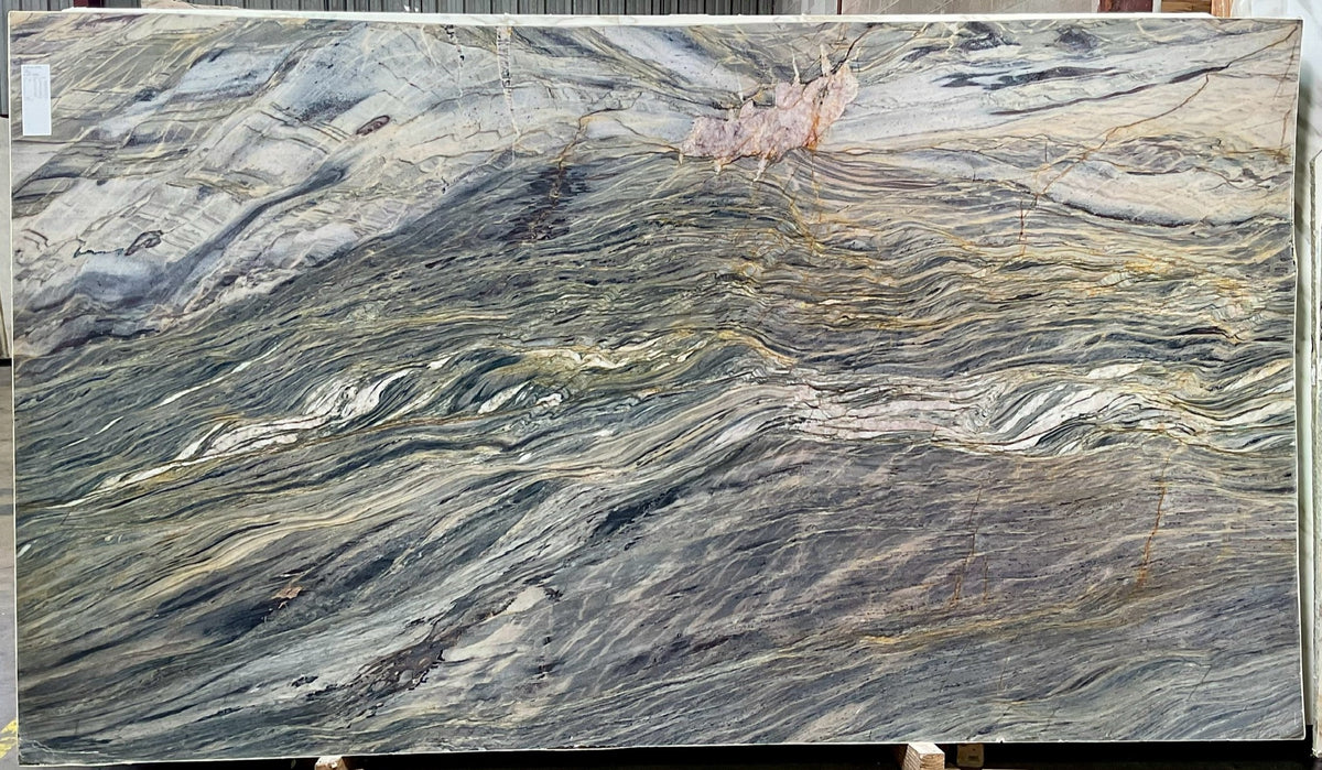 FUSION CLASSIC Quartzite polished 2cm thick - Slab
