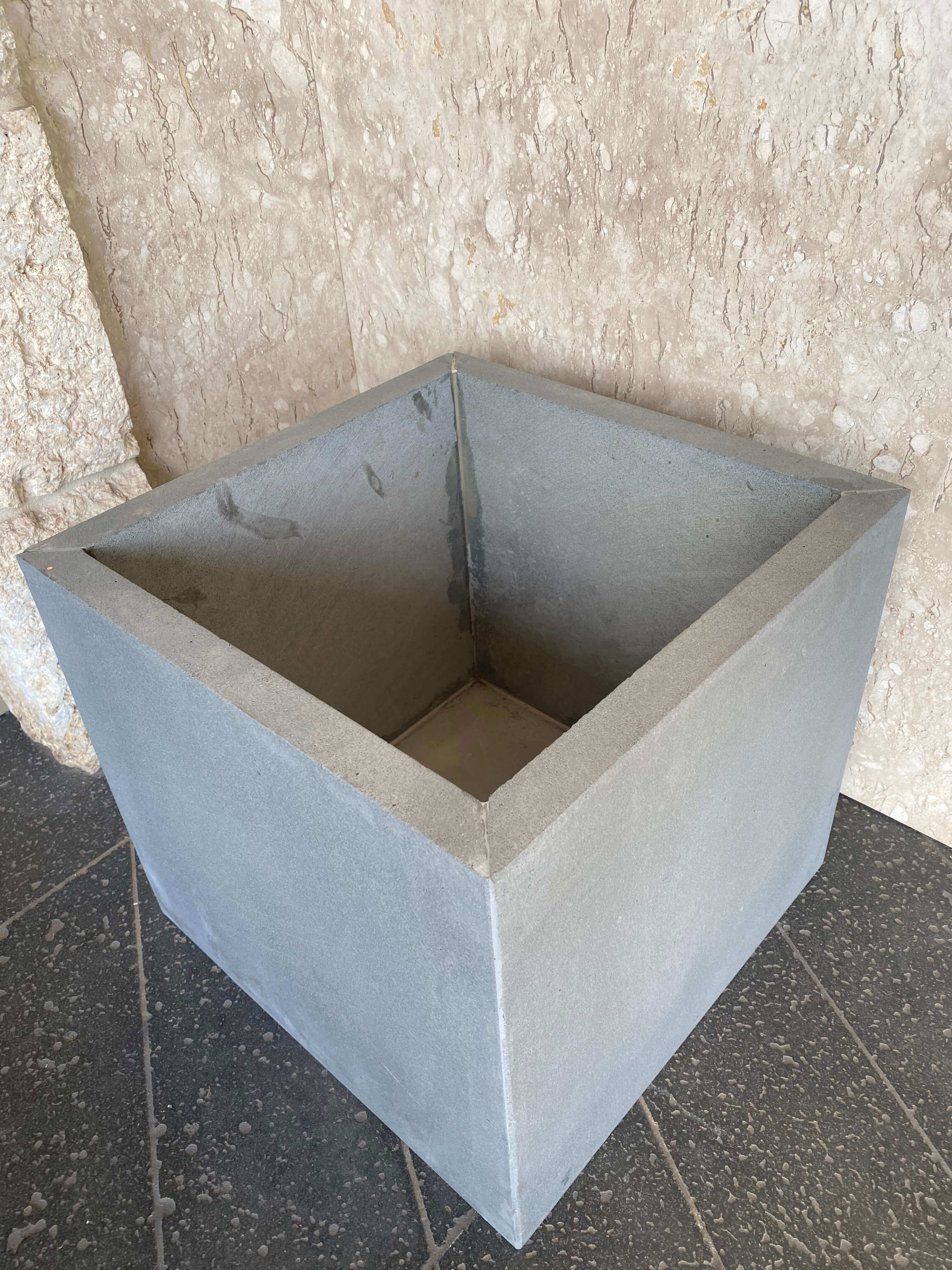 Solid Lava Grey Planter Medium - Rocks in Stock