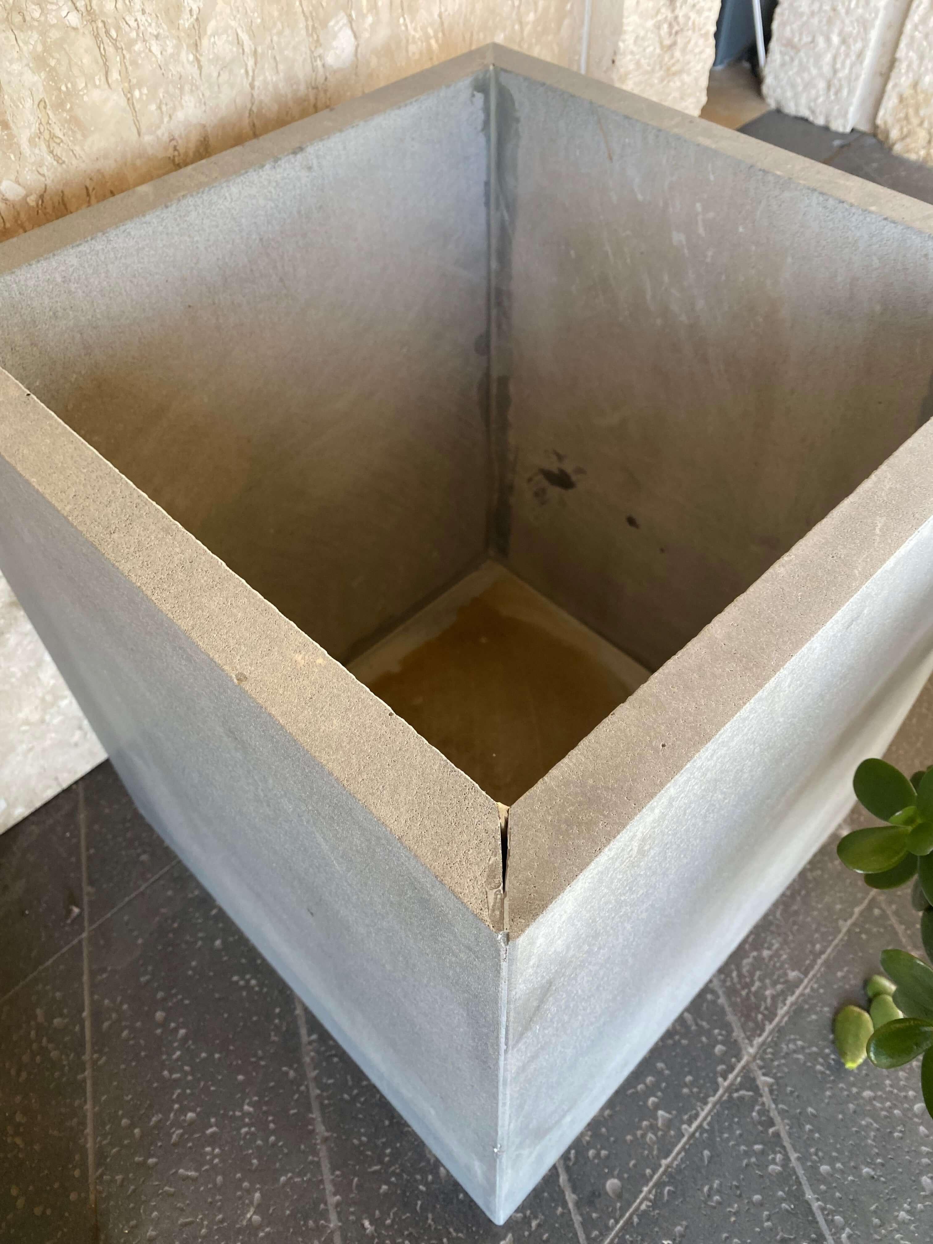 Solid Lava Grey Planter Large - Rocks in Stock