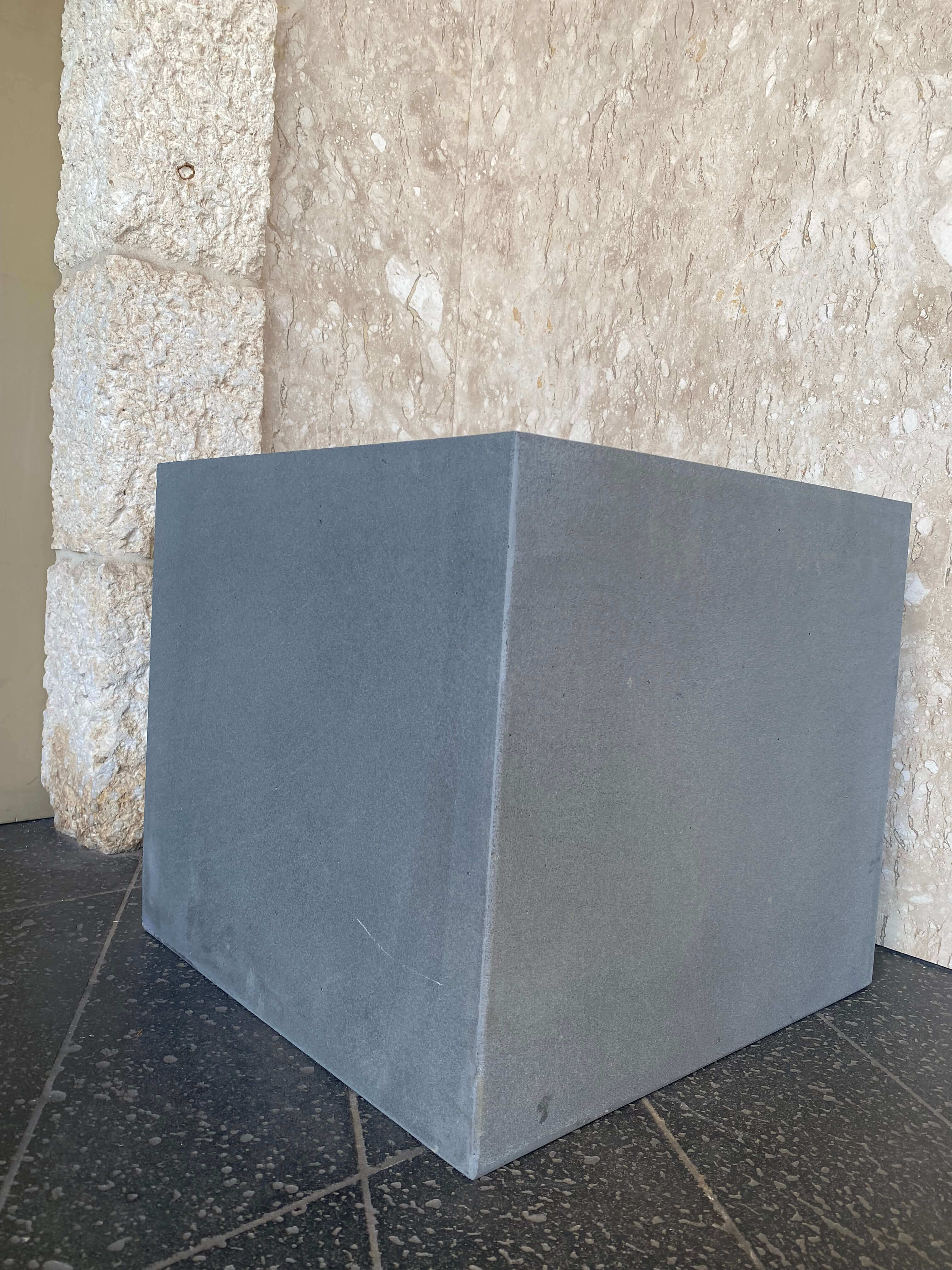 Solid Lava Grey Planter Medium - Rocks in Stock