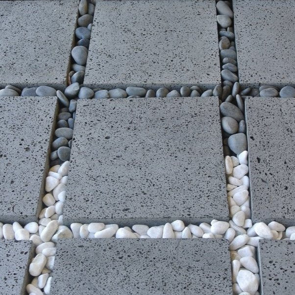 SNOW FLAKE Natural Tumbled Garden Pebbles - Havai'iano