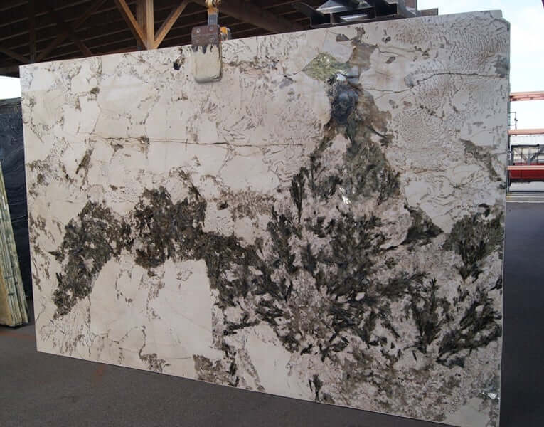 Black Crystal Granite polished 2cm thick slab - Rocks in Stock