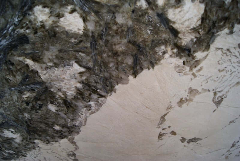 Black Crystal Granite polished 2cm thick slab - Rocks in Stock
