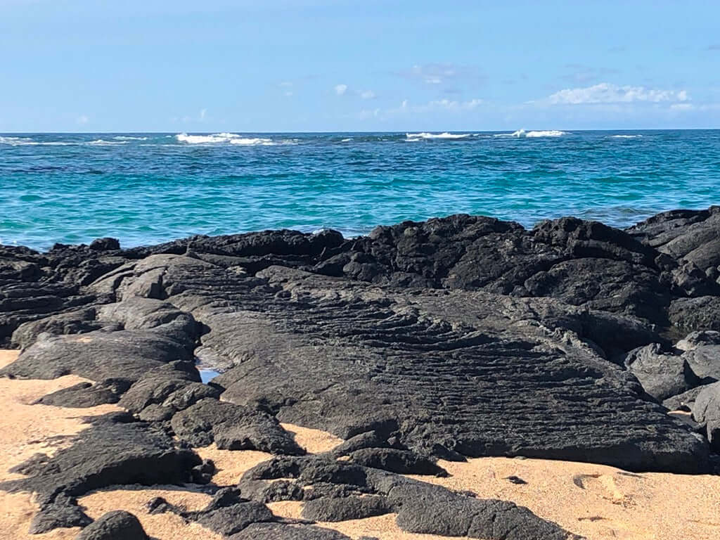 HAWAI'I STONE BAMBOOSTER Natural Music Speaker- Hawai'i Stone Fashion