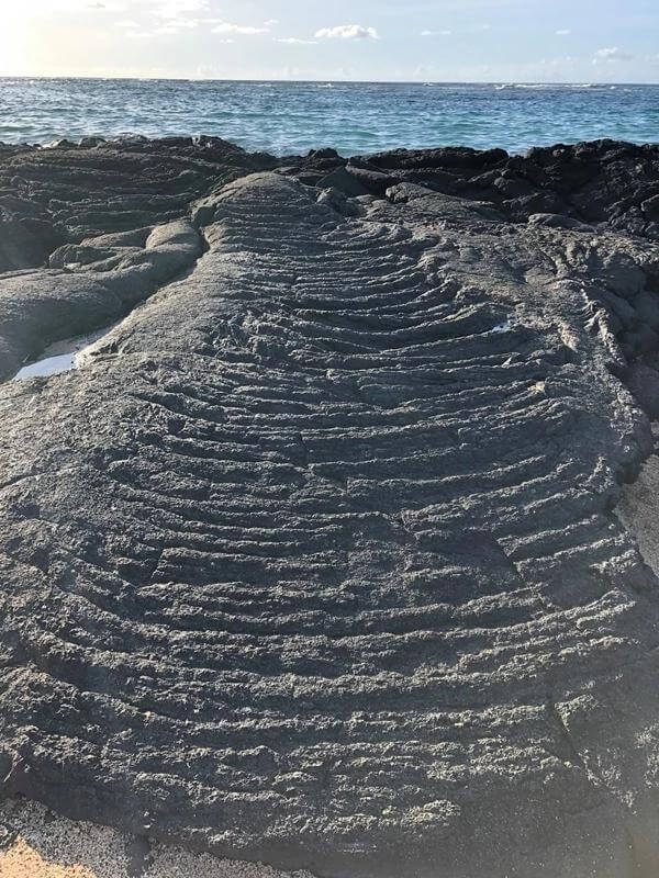HAWAI'I STONE BAMBOOSTER Natural Music Speaker- Hawai'i Stone Fashion