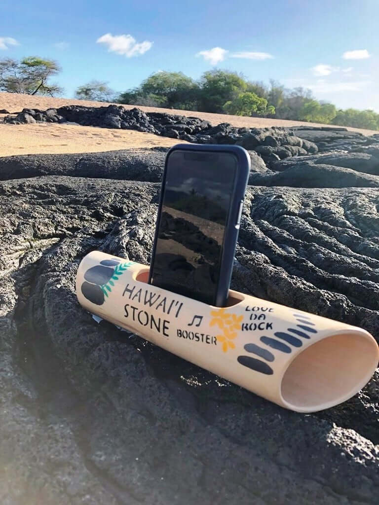 HAWAI'I STONE BAMBOOSTER Natural Music Speaker- Hawai'i Stone Fashion