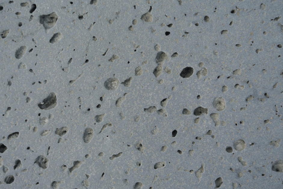 Puka Lava Grey Rectangle Random Edge Paver & Flagstone - Rocks in Stock