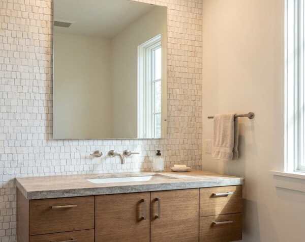 Bathroom | Dolomite, Stack Bond, Mosaic - Mediterranean