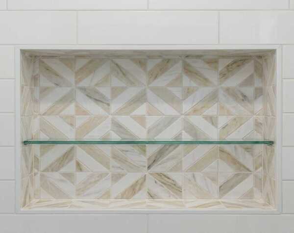 Bathroom | Dolomite & Iceberg Rustico, Matrix, Mosaic - Mediterranean