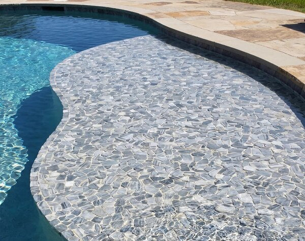 Pool Area | Cat's Eye, Cliff, Random - Havai'iano