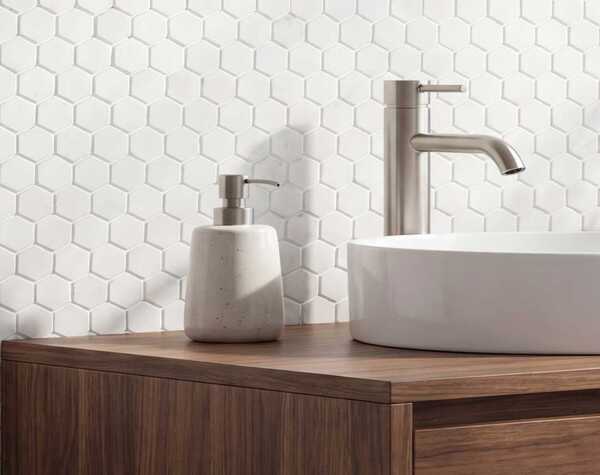 Bathroom | Glacier White, Hexagon, Mosaic - Havai'iano