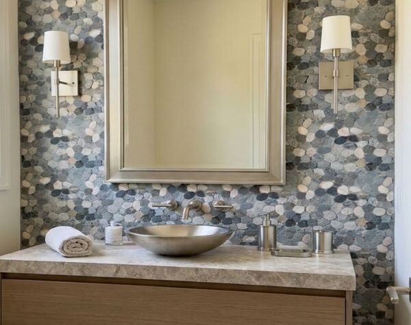 Bathroom | Black, Flat Shaved Jumbo, Pebble - Havai'iano
