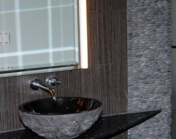 BATHROOM - BLACK SUMATRA, STANDING PEBBLE - HAVAIIANO 