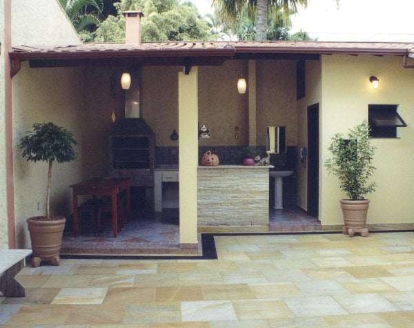 PATIO STONE - DAFFODIL YELLOW QUARTZITE GAUGED NATURAL - TILE