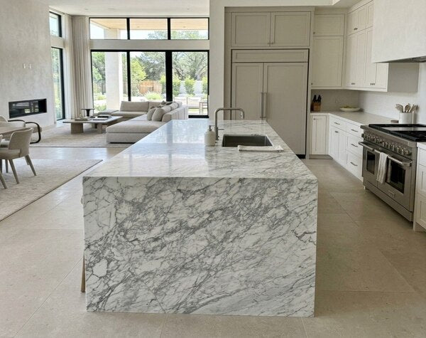 Kitchen | Calacatta Belgia Marble Polished