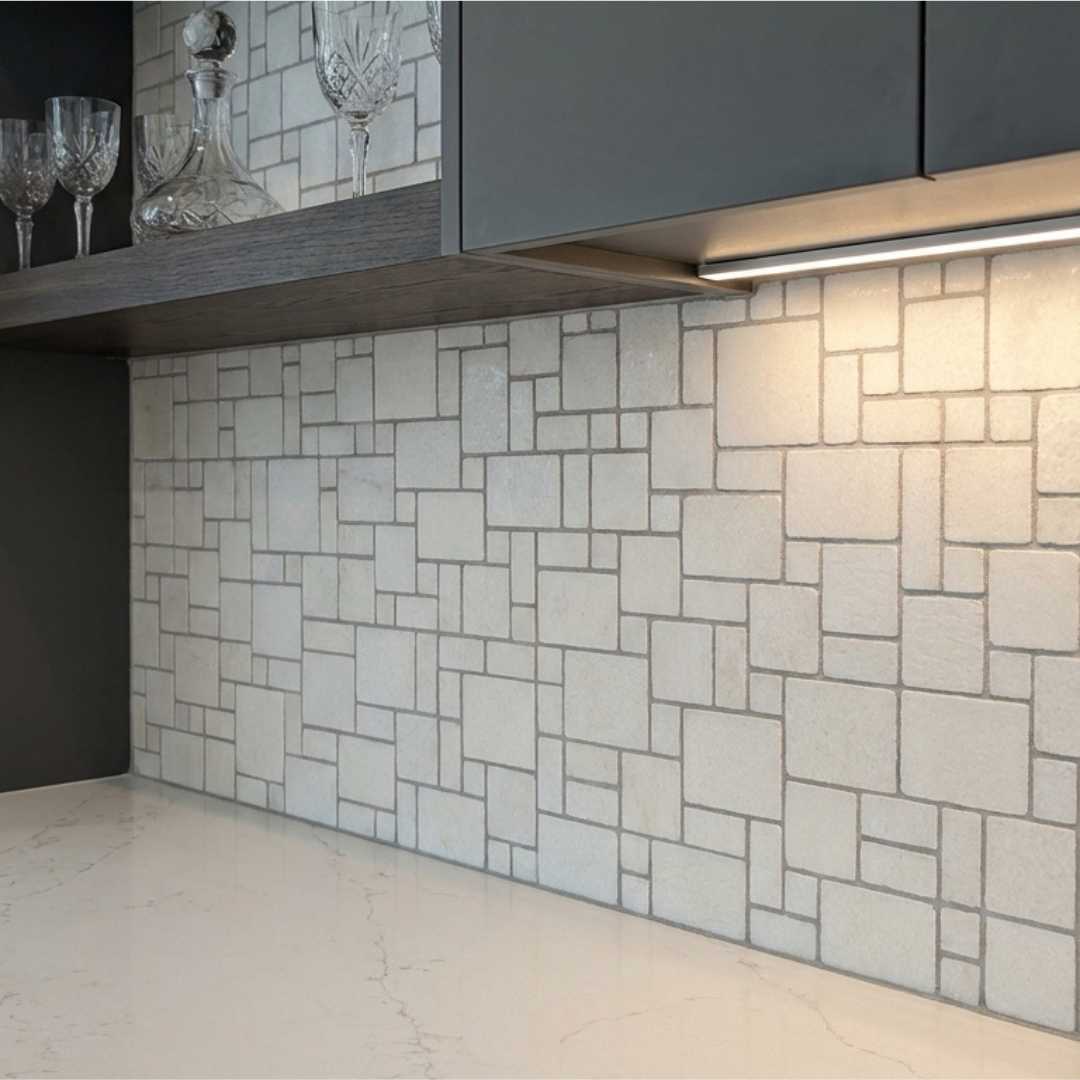 BIANCO WHITE, PATTERN  12" x 12" - (1 SF/PC)