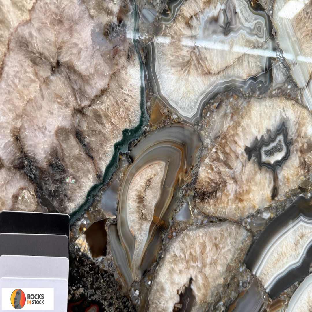 AGATE BLACK Semi precious polished 2cm thick - Slab