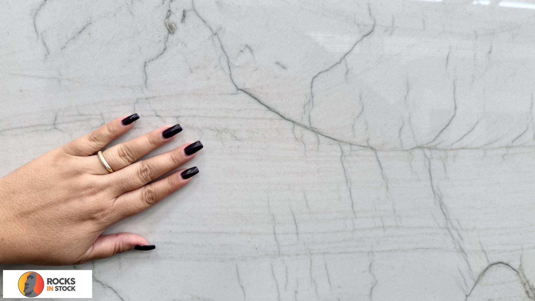 BIANCO SUPERIORE Quartzite polished 3cm thick - Slab