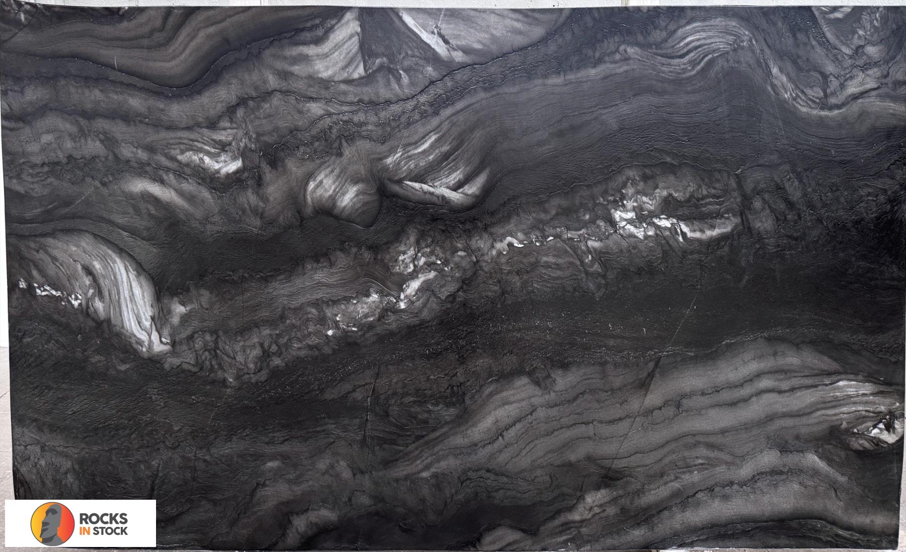 BLACK RAJ Quartzite leather 3cm thick - Slab