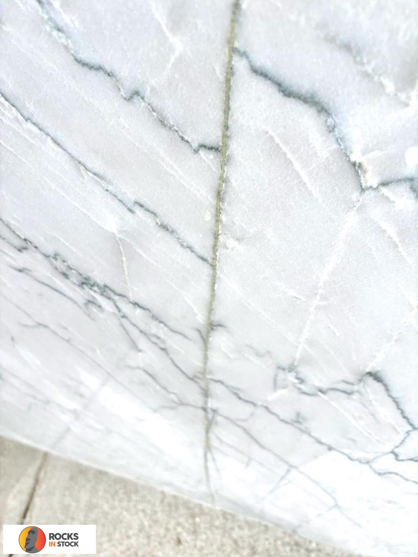 CALACATTA WHITE Quartzite polished 3cm thick - Slab