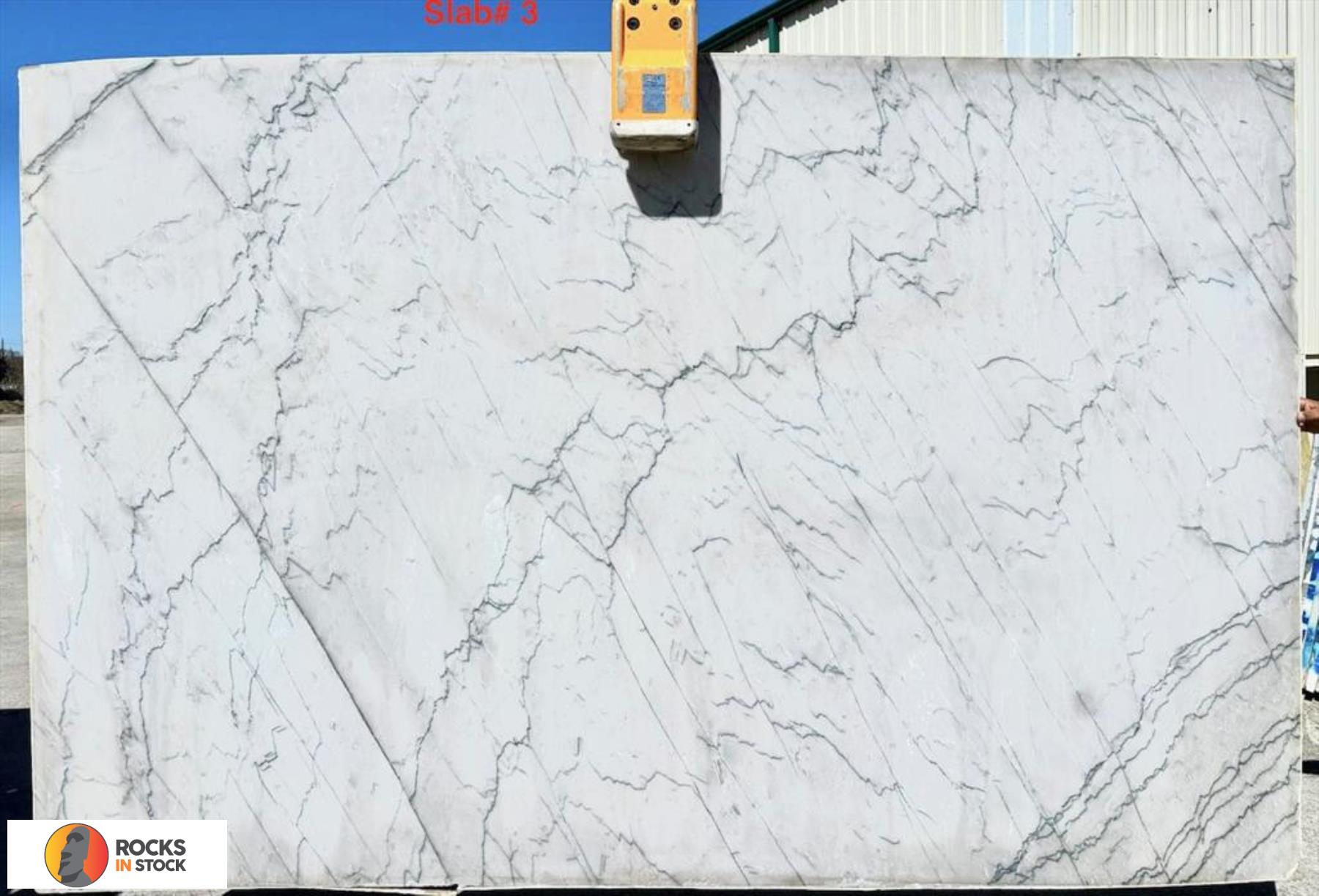 CALACATTA WHITE Quartzite polished 3cm thick - Slab