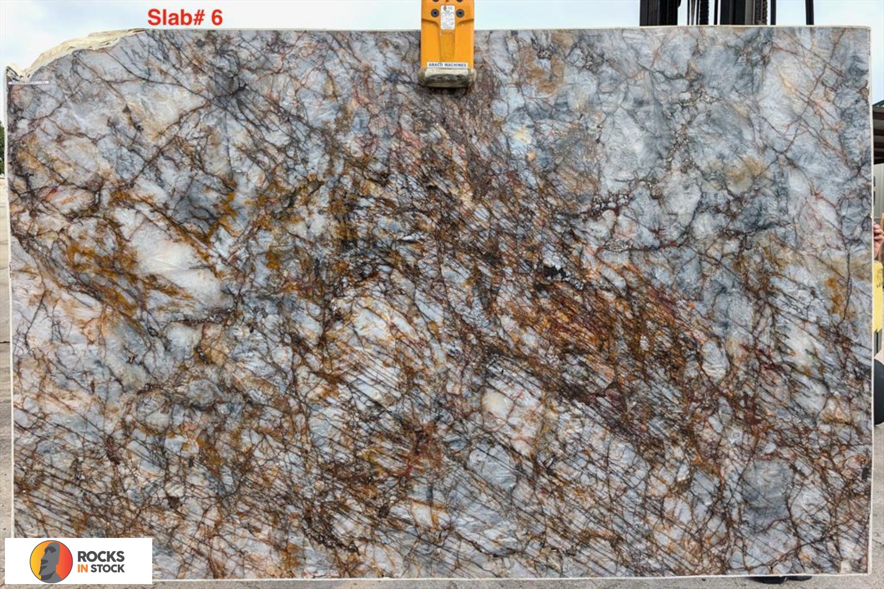 CRISTALLO AZZURE Quartzite polished 3cm thick - Slab