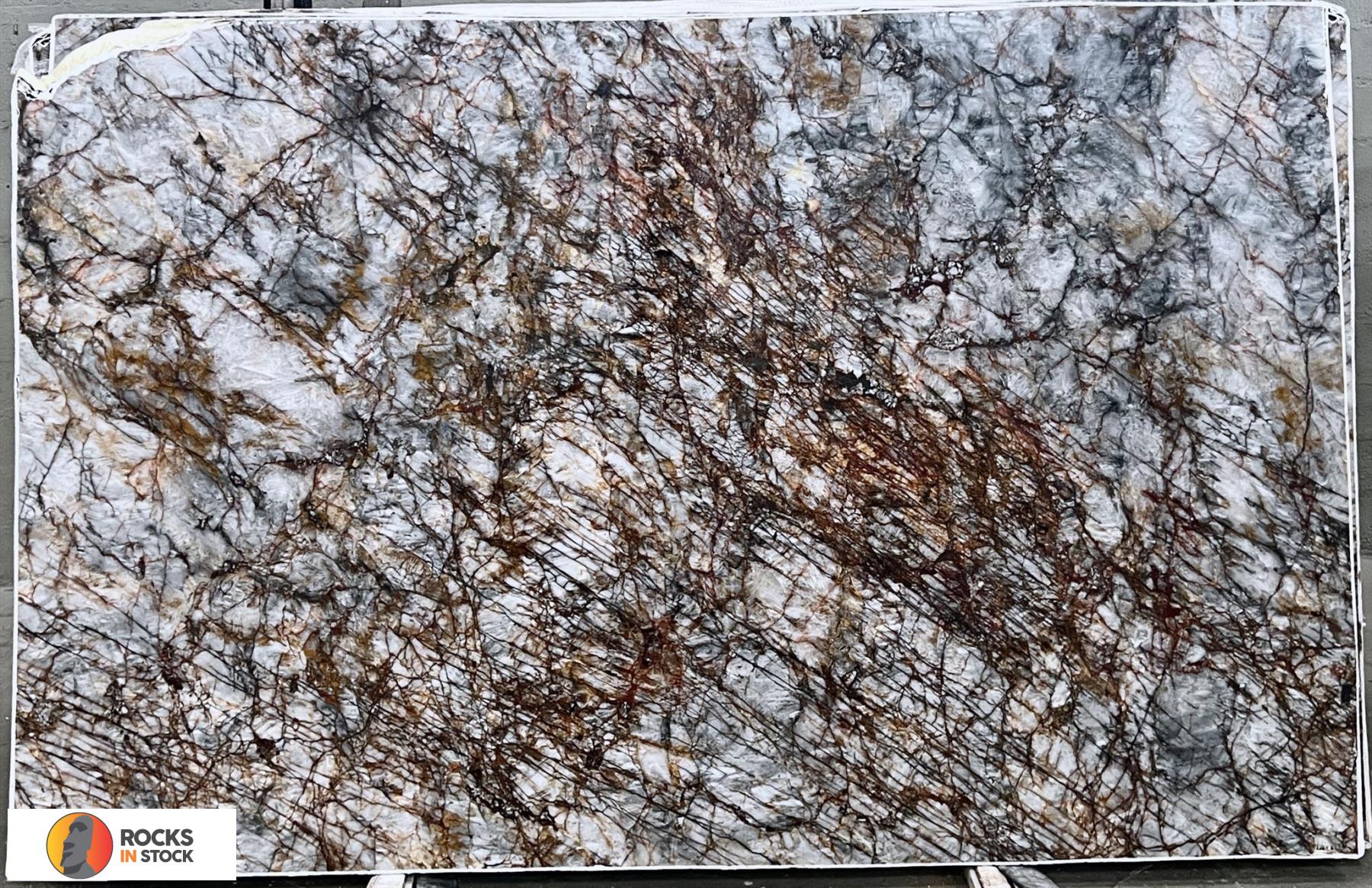 CRISTALLO AZZURE Quartzite polished 3cm thick - Slab