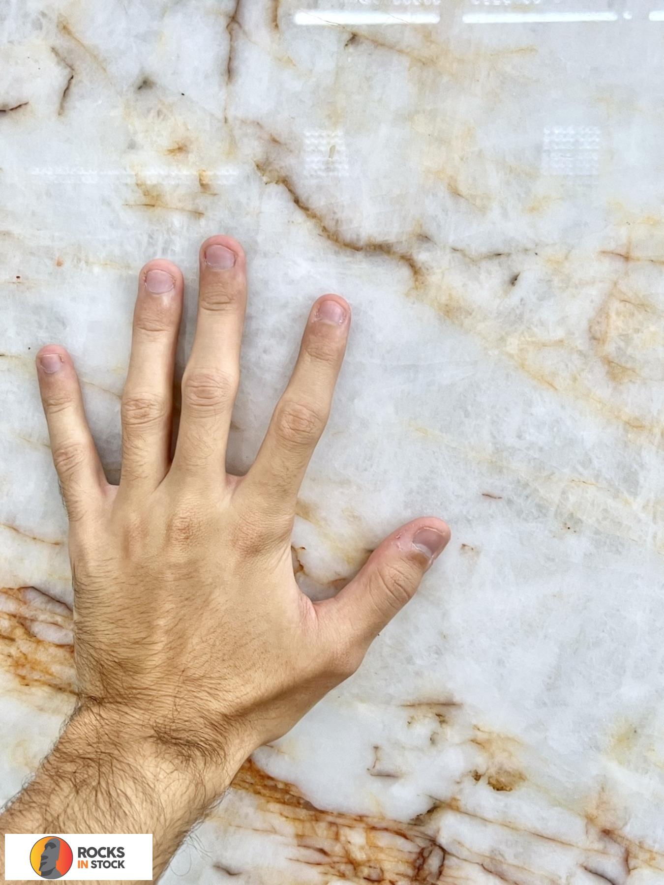 CRISTALLO GOLD Quartzite polished 3cm thick - Slab