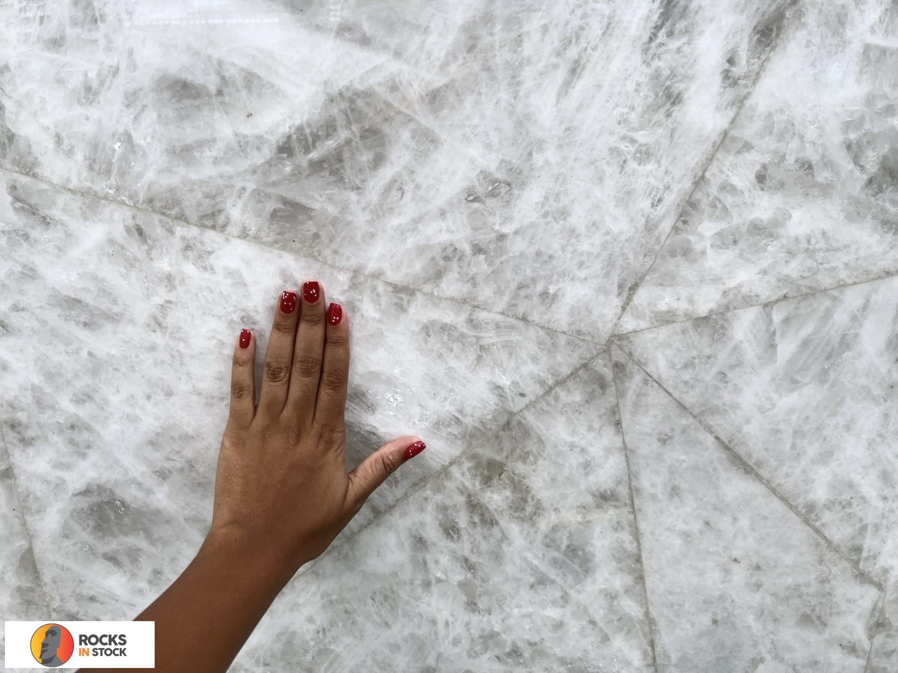 DIAMOND CRYSTAL Quartzite polished 2cm thick - Slab