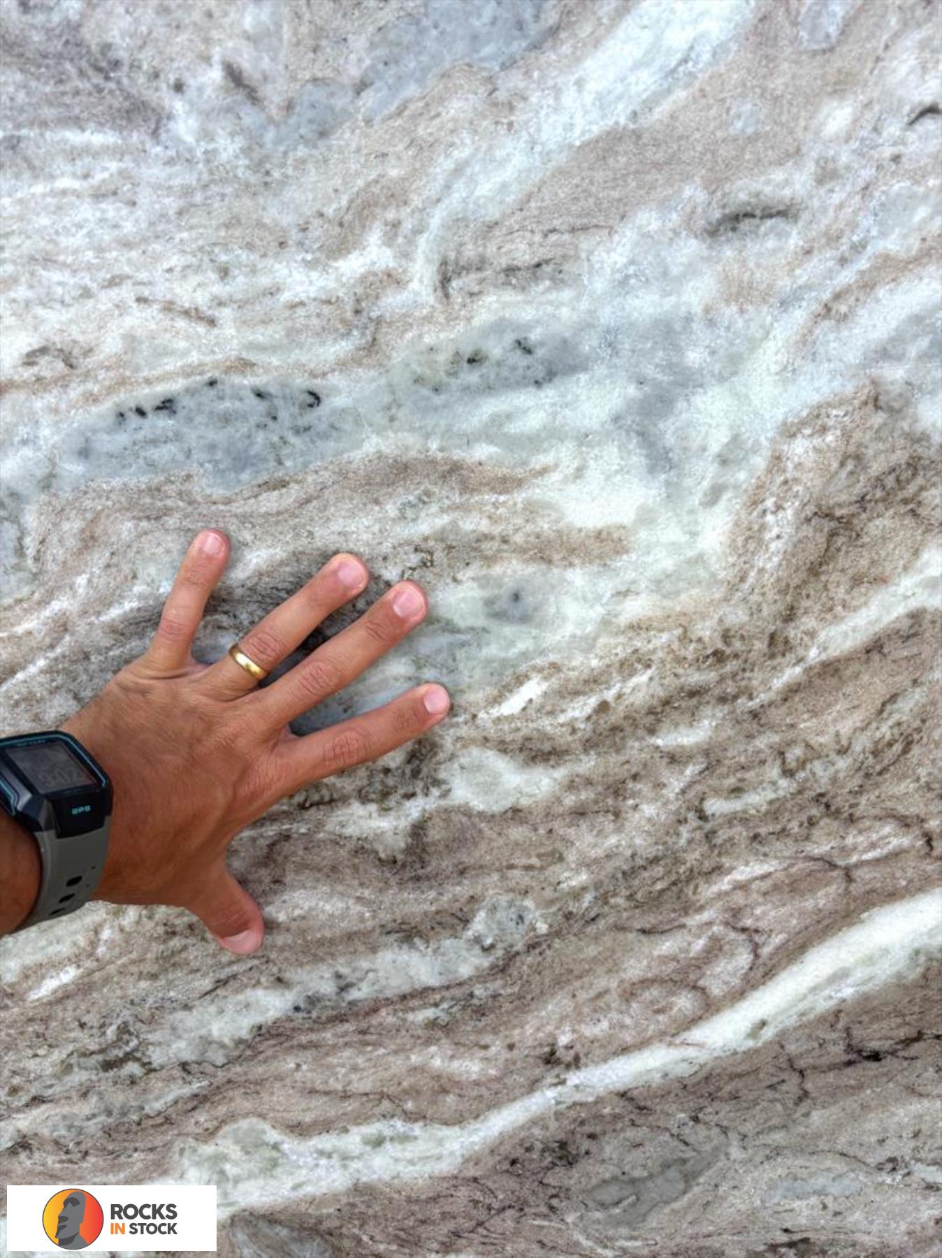 FANTASY BROWN Dolomite polished 3cm thick - Slab