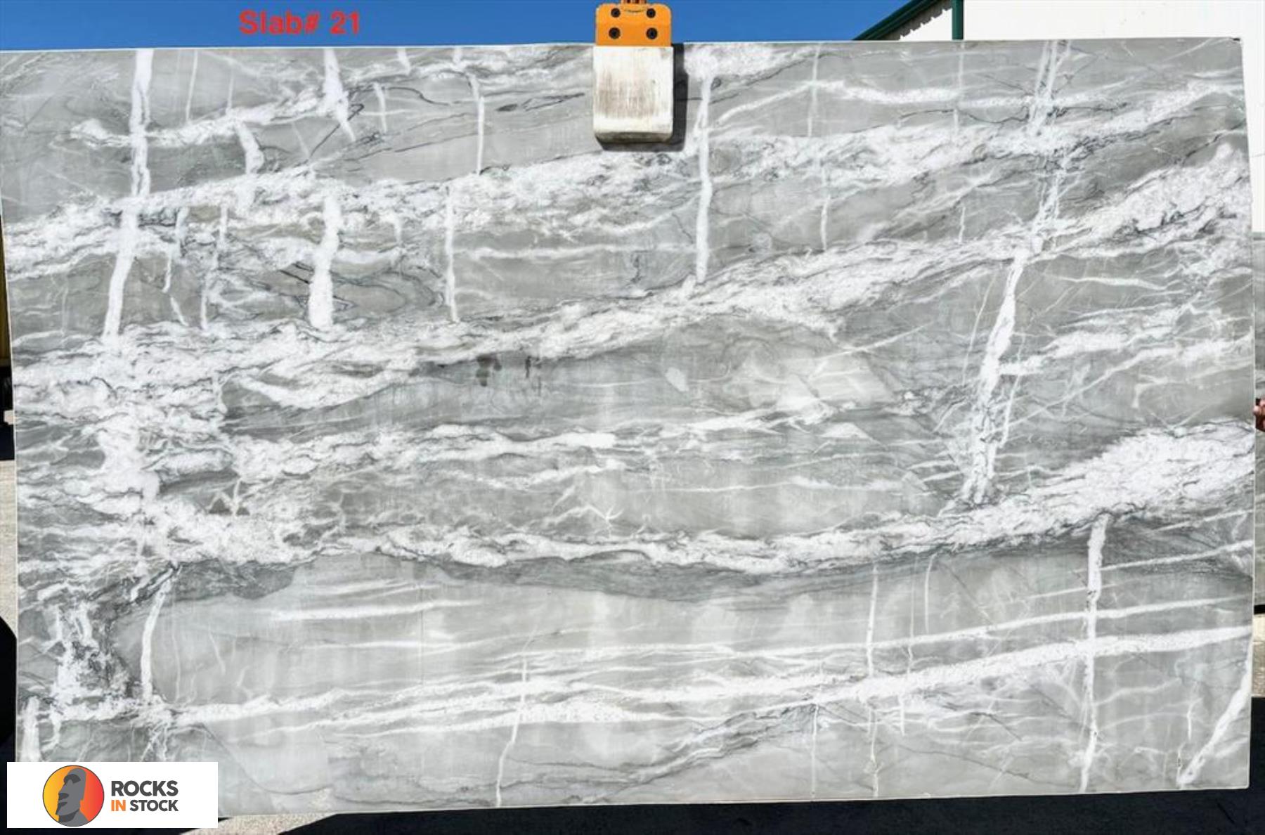 NUAGE Quartzite leather 3cm thick - Slab