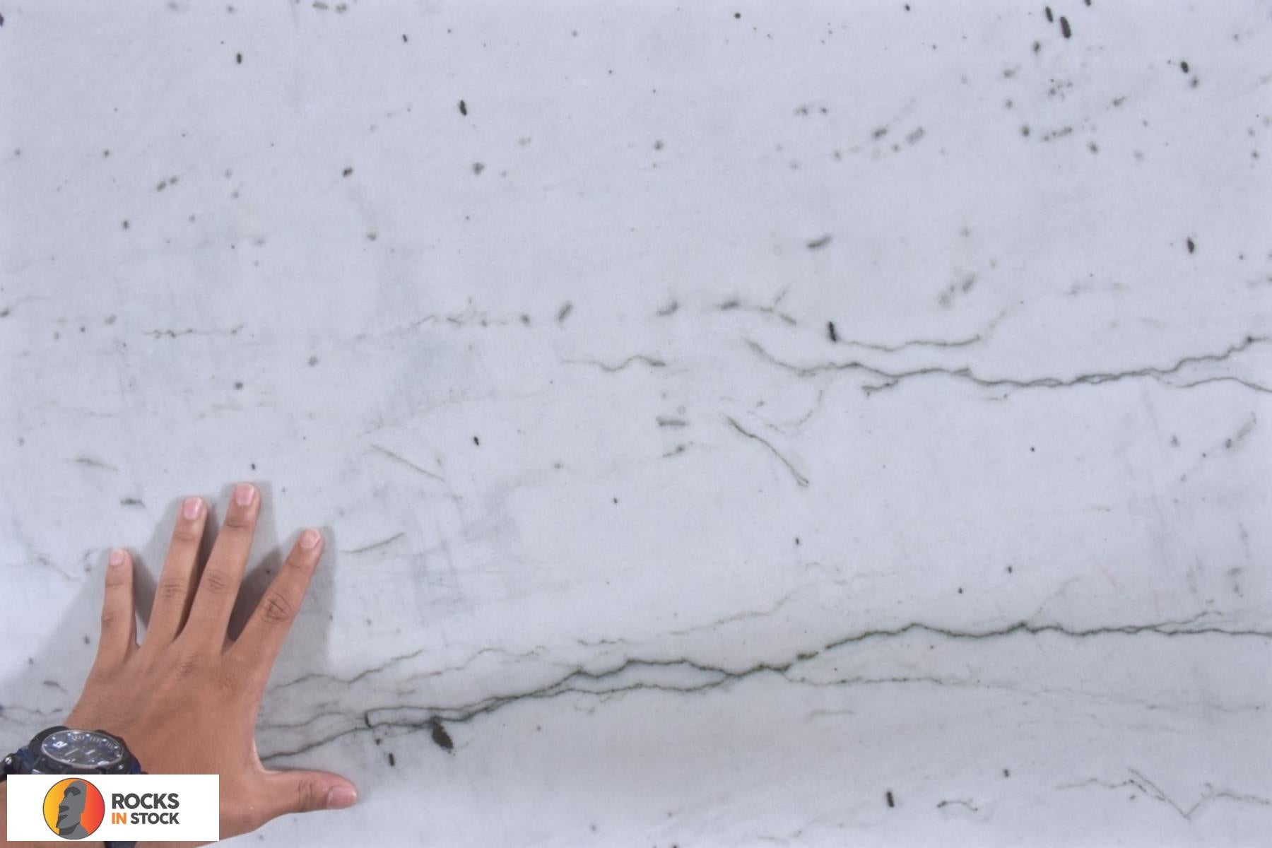 OPUS WHITE Quartzite polished 2cm thick - Slab