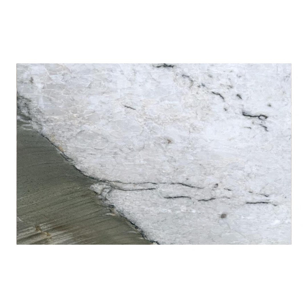 RAGGIO D`LUNA Quartzite polished 3cm thick - Slab